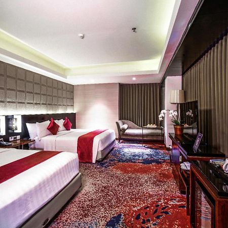 Aston Pasteur Hotel Bandung Eksteriør billede