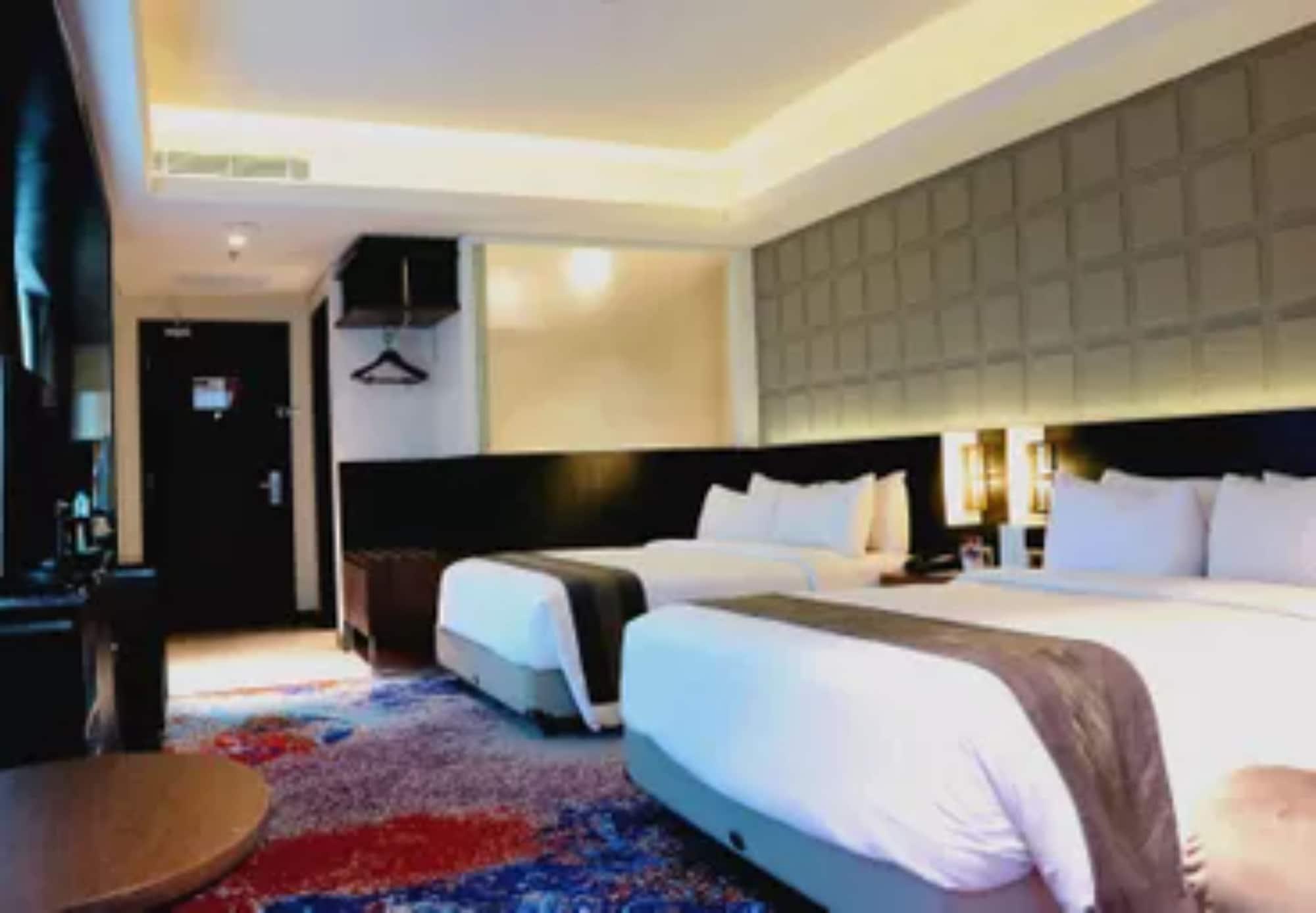 Aston Pasteur Hotel Bandung Eksteriør billede