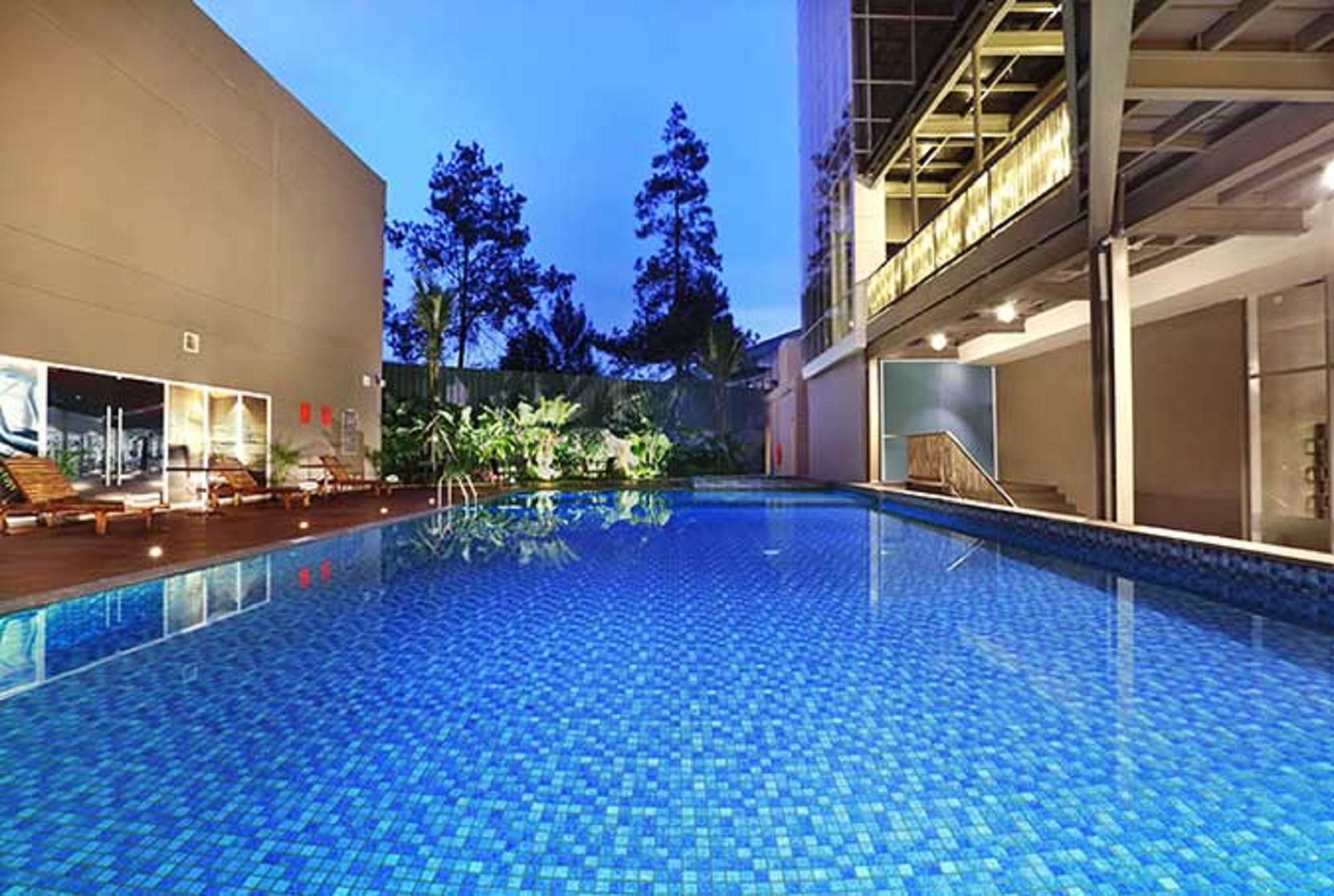 Aston Pasteur Hotel Bandung Eksteriør billede