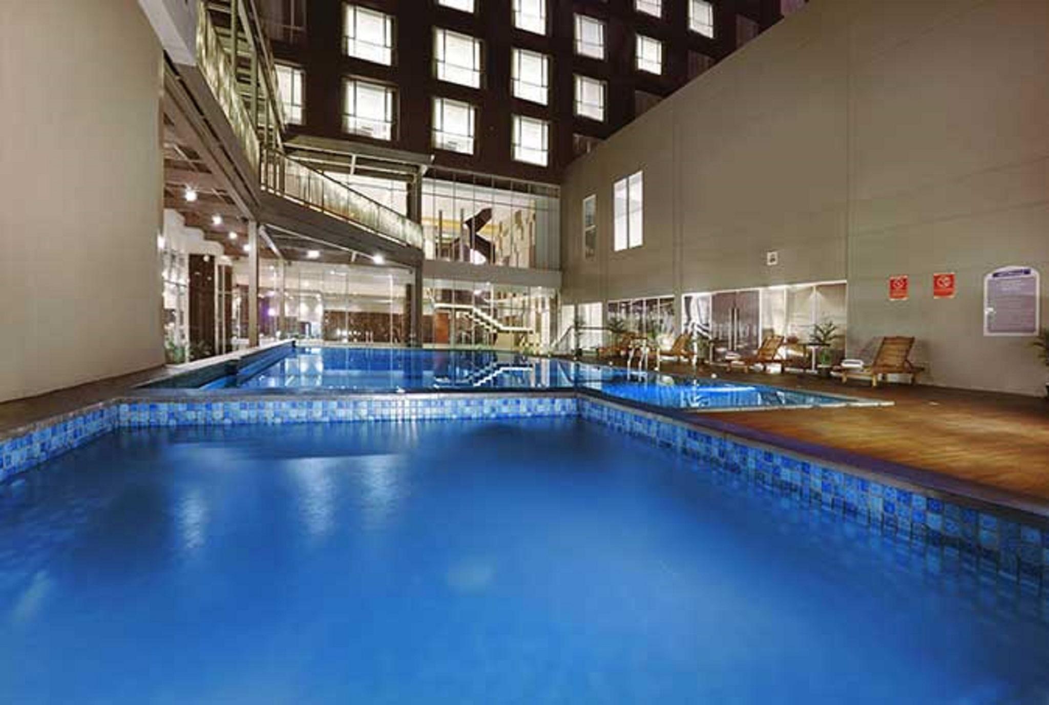 Aston Pasteur Hotel Bandung Eksteriør billede
