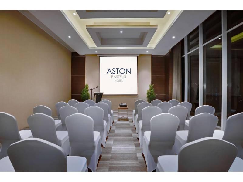 Aston Pasteur Hotel Bandung Eksteriør billede