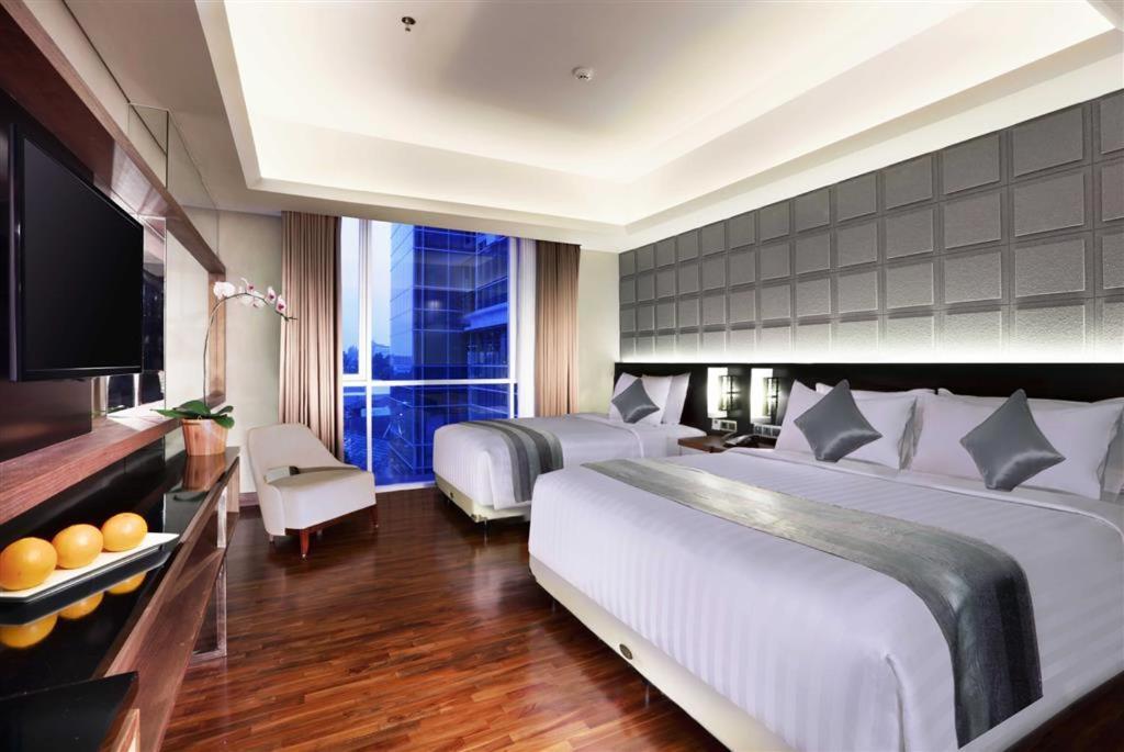 Aston Pasteur Hotel Bandung Eksteriør billede